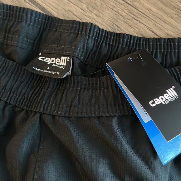 Capelli Sport Pocket Shorts - Picture 2 of 5